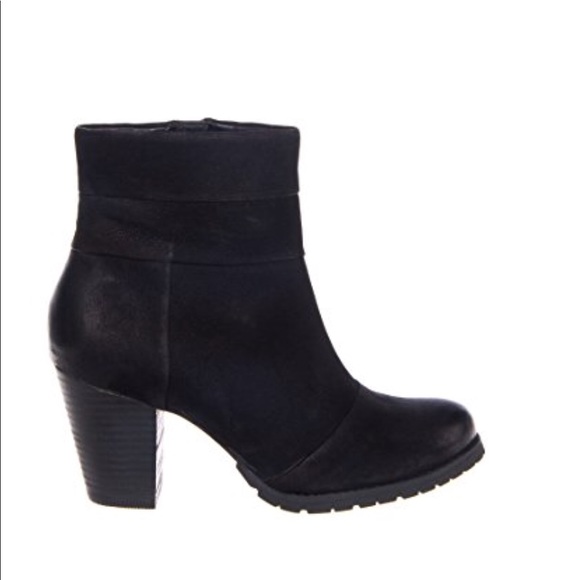 clarks mission boots